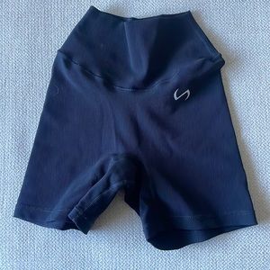 Black workout spandex